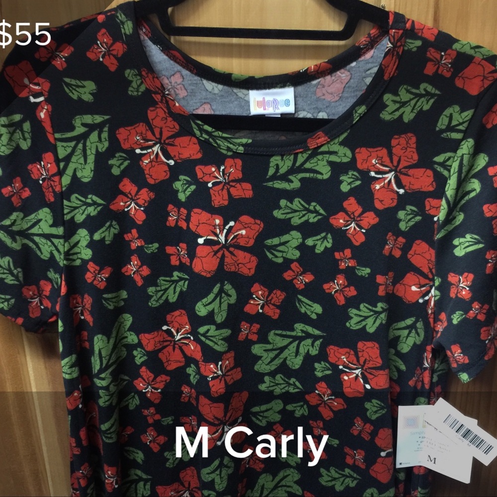 Medium Carly